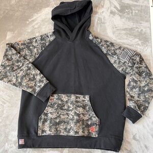 Ariat FR Cat 2 Durastretch Patriot Hoodie Men's L Camo Black Flame Resistant